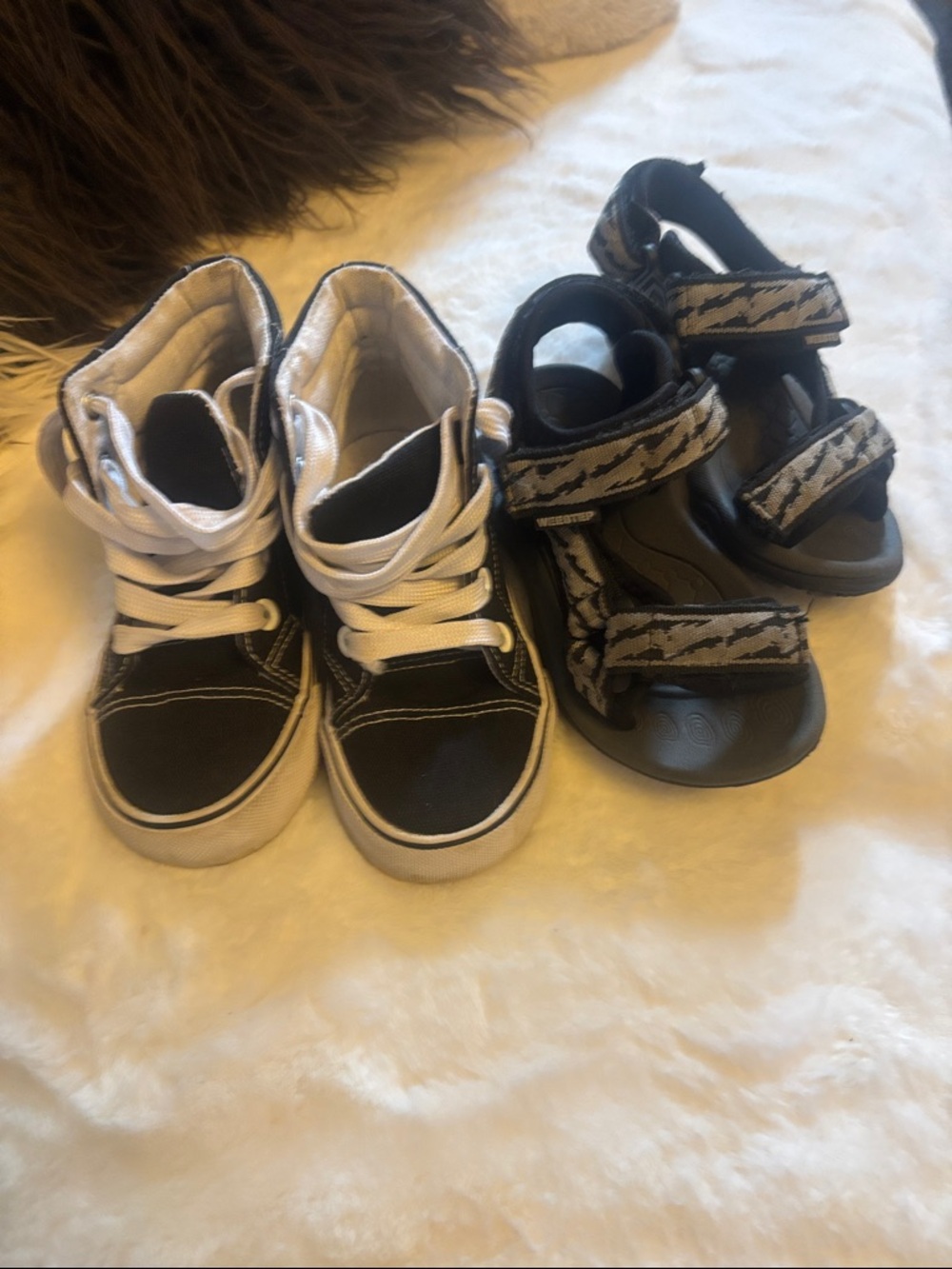 Kids US SportsBlack and White High-Top Sneakers and Weestep Canvas Sandals